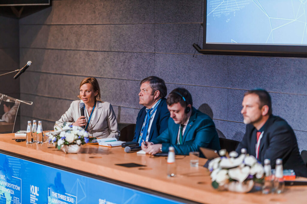 Samorządowy Kongres Trójmorza-17